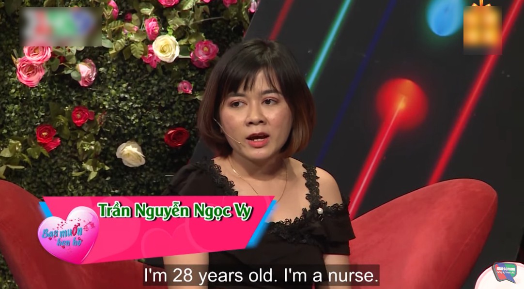3 3
