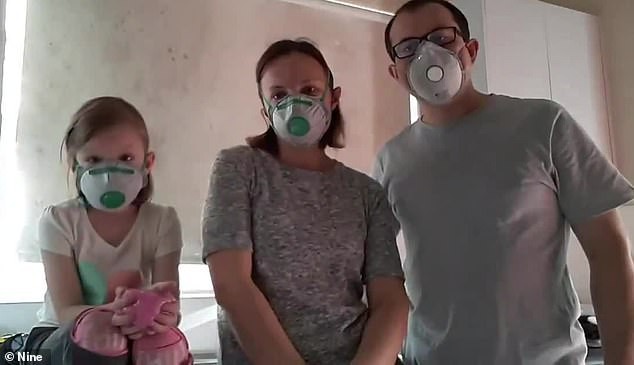 Gia đình 3 người khổ sở vì đủ thứ bệnh suốt 5 năm, sau 1 lần mở cửa tầng hầm mới hiểu nguyên nhân - Ảnh 1.