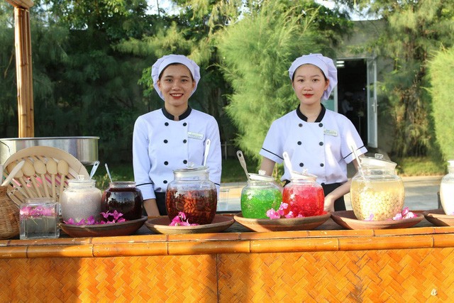 Muốn chơi lễ thảnh thơi, học ngay công thức du lịch Sầm Sơn chuẩn không cần chỉnh - Ảnh 4. Muốn chơi lễ thảnh thơi, học ngay công thức du lịch Sầm Sơn chuẩn không cần chỉnh - Ảnh 4.