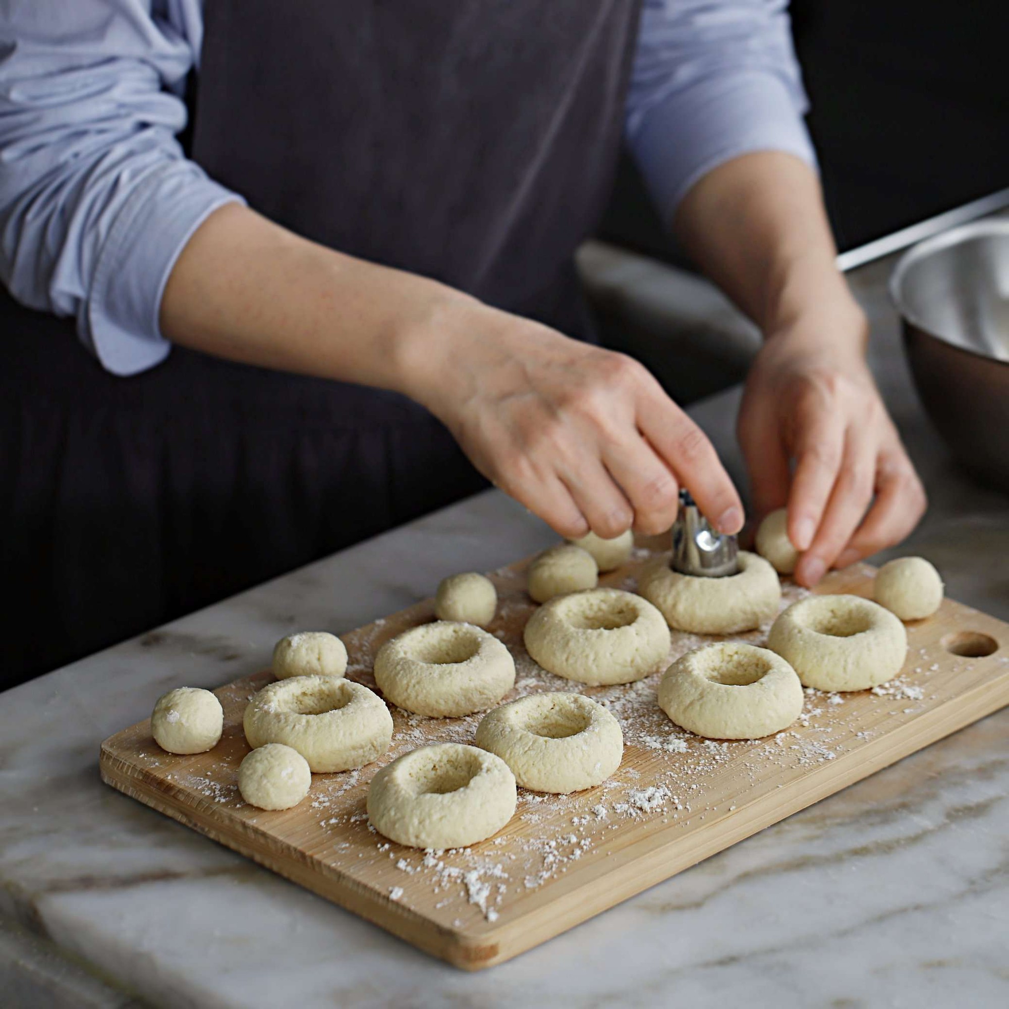 banh-donut-dau-phu-4