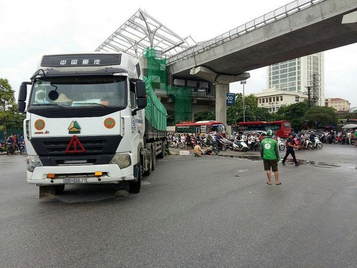 25 người chết, 16 người bị thương vì TNGT trong ngày đầu nghỉ lễ Quốc khánh - Ảnh 1. 25 người chết, 16 người bị thương vì TNGT trong ngày đầu nghỉ lễ Quốc khánh - Ảnh 1.