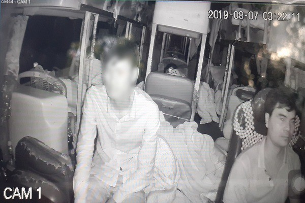 Nữ hành khách Hà Tĩnh tố bị phụ xe sàm sỡ trên đường ra Hà Nội - Ảnh 2.
