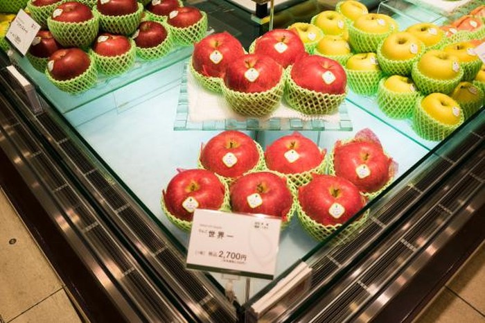 Bên trong cửa hàng trái cây tươi đắt nhất Nhật Bản - Ảnh 2.