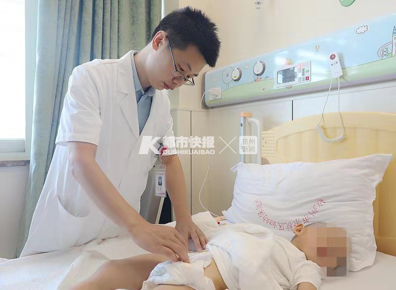 2 anh em cùng nhập viện vì sưng ở bẹn: Nguyên nhân đến từ một sai lầm khi chơi với mèo nhà hàng xóm - Ảnh 1. 2 anh em cùng nhập viện vì sưng ở bẹn: Nguyên nhân đến từ một sai lầm khi chơi với mèo nhà hàng xóm - Ảnh 1.