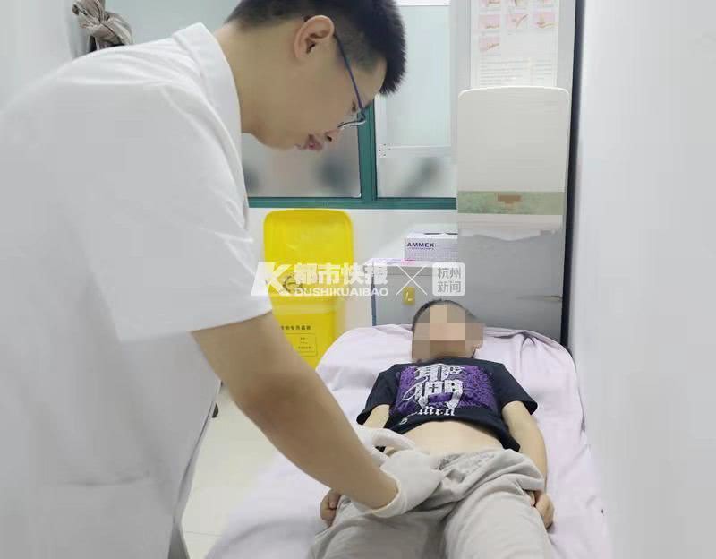 2 anh em cùng nhập viện vì sưng ở bẹn: Nguyên nhân đến từ một sai lầm khi chơi với mèo nhà hàng xóm - Ảnh 2. 2 anh em cùng nhập viện vì sưng ở bẹn: Nguyên nhân đến từ một sai lầm khi chơi với mèo nhà hàng xóm - Ảnh 2.