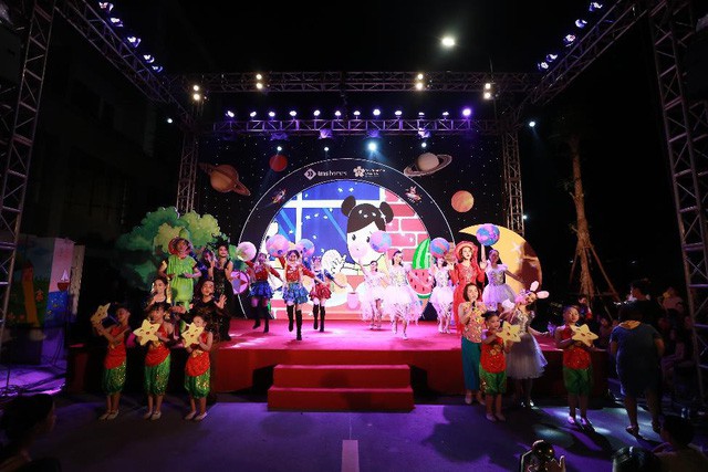 Hết mình với lễ hội trung thu độc đáo tại Phúc Yên - Ảnh 7. Hết mình với lễ hội trung thu độc đáo tại Phúc Yên - Ảnh 7.