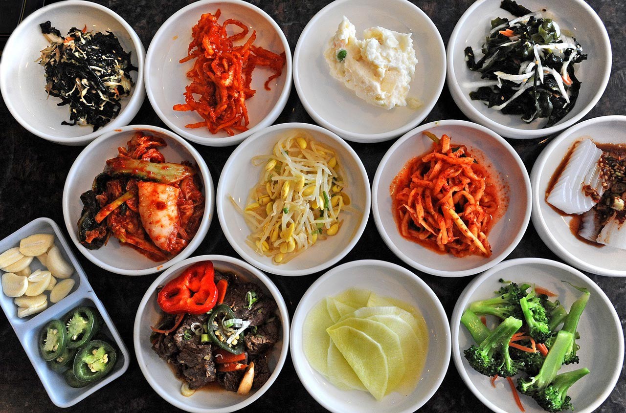 Obangsaek: triết lý 5 màu sắc may mắn chứa đựng ý nghĩa hay ho về cuộc sống của người Hàn Quốc, có mặt trong mọi ngõ ngách, nhất là ẩm thực - Ảnh 3.