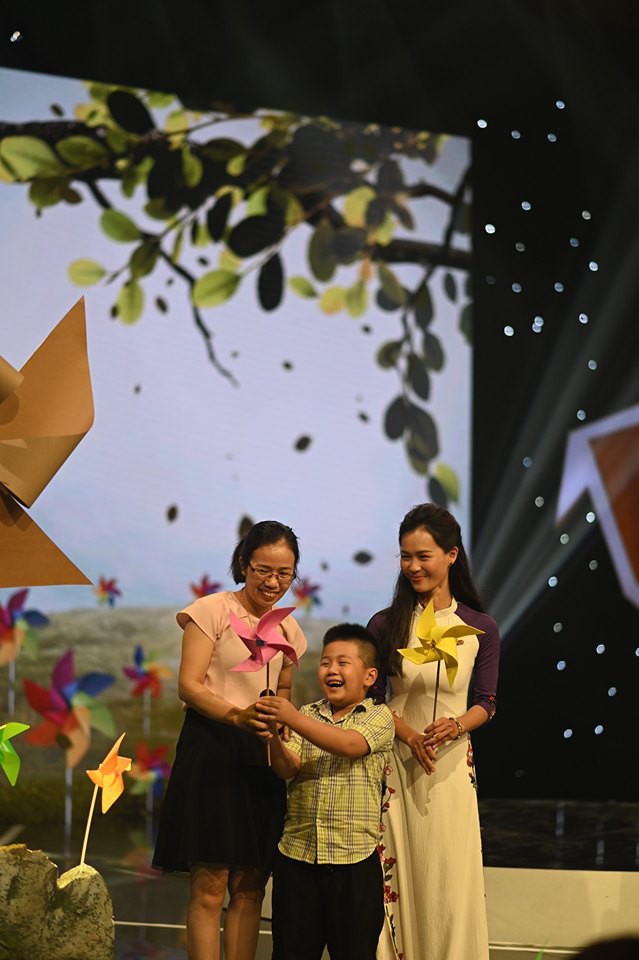 Người &ldquo;mẹ&rdquo; thiện lương của trẻ tự kỷ - Ảnh 4.