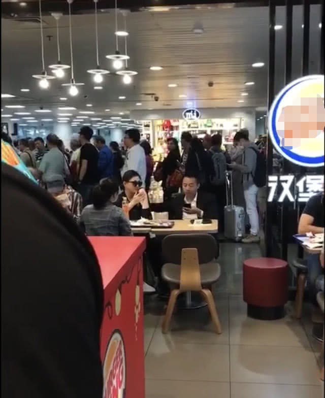 1000 (3) 1000 (3)