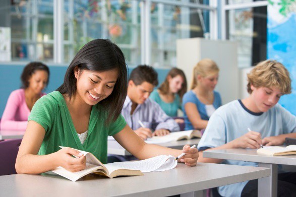 Con bạn đ&atilde; sẵn s&agrave;ng sải c&aacute;nh du học? - Ảnh 1.