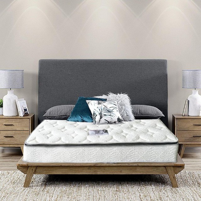 Gợi &yacute; những mẫu chăn đệm đẹp cho m&ugrave;a cưới - Ảnh 3.