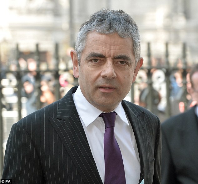 2500C7CE00000578-5970623-Blackadder_and_Mr_Bean_star_Rowan_Atkinson_has_been_a_victim_of_-a-1_1532005278477