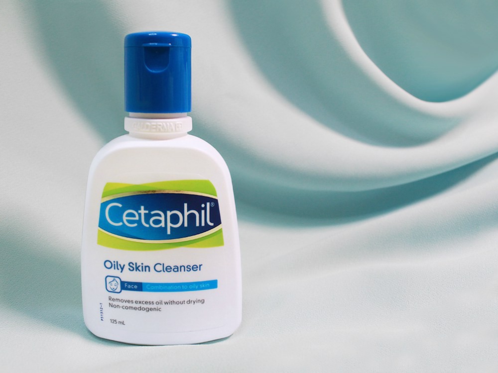 Cetaphil-Oily-Skin-Cleanser-Featured-Image