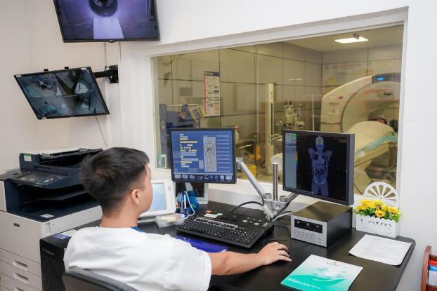 5 máy hiện đại nhất giúp phát hiện ung thư sớm tại Vinmec - Ảnh 2. 5 máy hiện đại nhất giúp phát hiện ung thư sớm tại Vinmec - Ảnh 2.