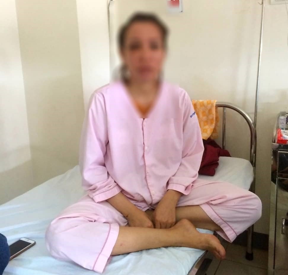 Quảng Trị: Một phụ nữ mang thai bị gã hàng xóm hành hung nhập viện - Ảnh 1.