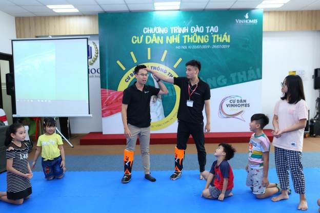 Cùng cư dân nhí Vinhomes đẩy lùi vấn nạn xâm hại trẻ em. - Ảnh 3. Cùng cư dân nhí Vinhomes đẩy lùi vấn nạn xâm hại trẻ em. - Ảnh 3.