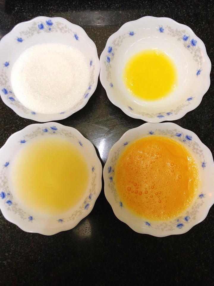 Tự tay l&agrave;m kẹo ngon đẹp trong veo cho con với 2 c&ocirc;ng thức cực nhanh gọn - Ảnh 4.