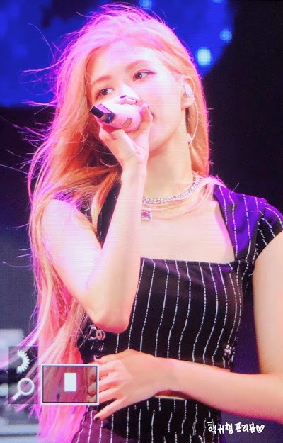BLACKPINK Rose 3 BLACKPINK Rose 3