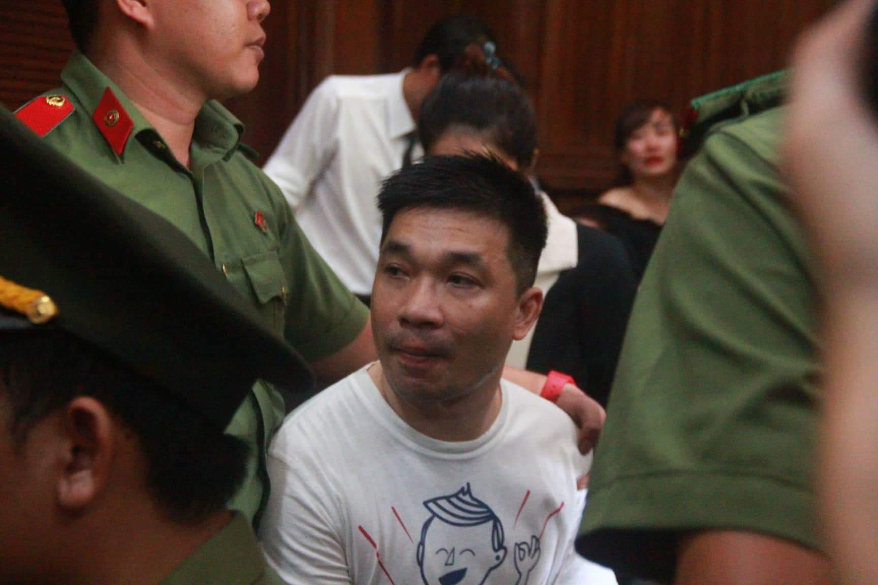 Ngọc Miu bị đề nghị án 20 năm tù, người tình Văn Kính Dương cùng 5 đồng phạm mức tử hình - Ảnh 3.