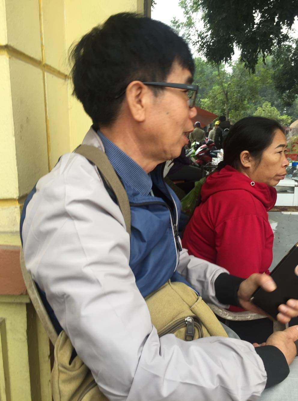 Người th&acirc;n nữ điều dưỡng chết oan sau vụ em đầu độc chị họ bằng tr&agrave; sữa: "Khổ th&acirc;n n&oacute;, c&aacute;c con c&ograve;n nhỏ lại nheo nh&oacute;c m&agrave; giờ lại chết oan chỉ v&igrave; cốc tr&agrave; sữa của kẻ &aacute;c nh&acirc;n" - Ảnh 3.