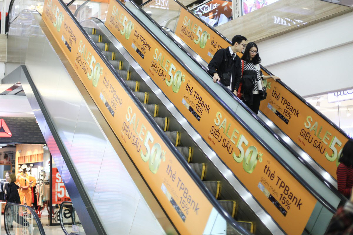 Chỉ c&ograve;n 3 ng&agrave;y để chủ thẻ TPBank săn sale 50%++ ho&agrave;n 15% - Ảnh 2.
