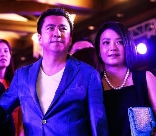 Người trong ngành tiết lộ không phải Dương Mịch, mà chính sự coi thường của Lưu Khải Uy đối với bố mẹ vợ mới là nguyên nhân khiến cả hai tan vỡ? - Ảnh 3. Người trong ngành tiết lộ không phải Dương Mịch, mà chính sự coi thường của Lưu Khải Uy đối với bố mẹ vợ mới là nguyên nhân khiến cả hai tan vỡ? - Ảnh 3.