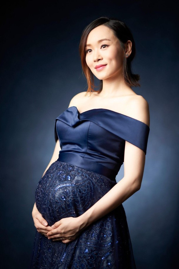 &quot;Hoa hậu&quot; Dương Tư Kỳ khoe hình mang thai ở tuổi 42 - Ảnh 8.