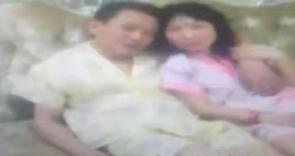 Người phụ nữ vì muốn trả thù bạn thân mà chấp nhận lên giường cùng chồng đối phương, nguyên nhân khiến 3 người trong cuộc đều bị lên án - Ảnh 2. Người phụ nữ vì muốn trả thù bạn thân mà chấp nhận lên giường cùng chồng đối phương, nguyên nhân khiến 3 người trong cuộc đều bị lên án - Ảnh 2.