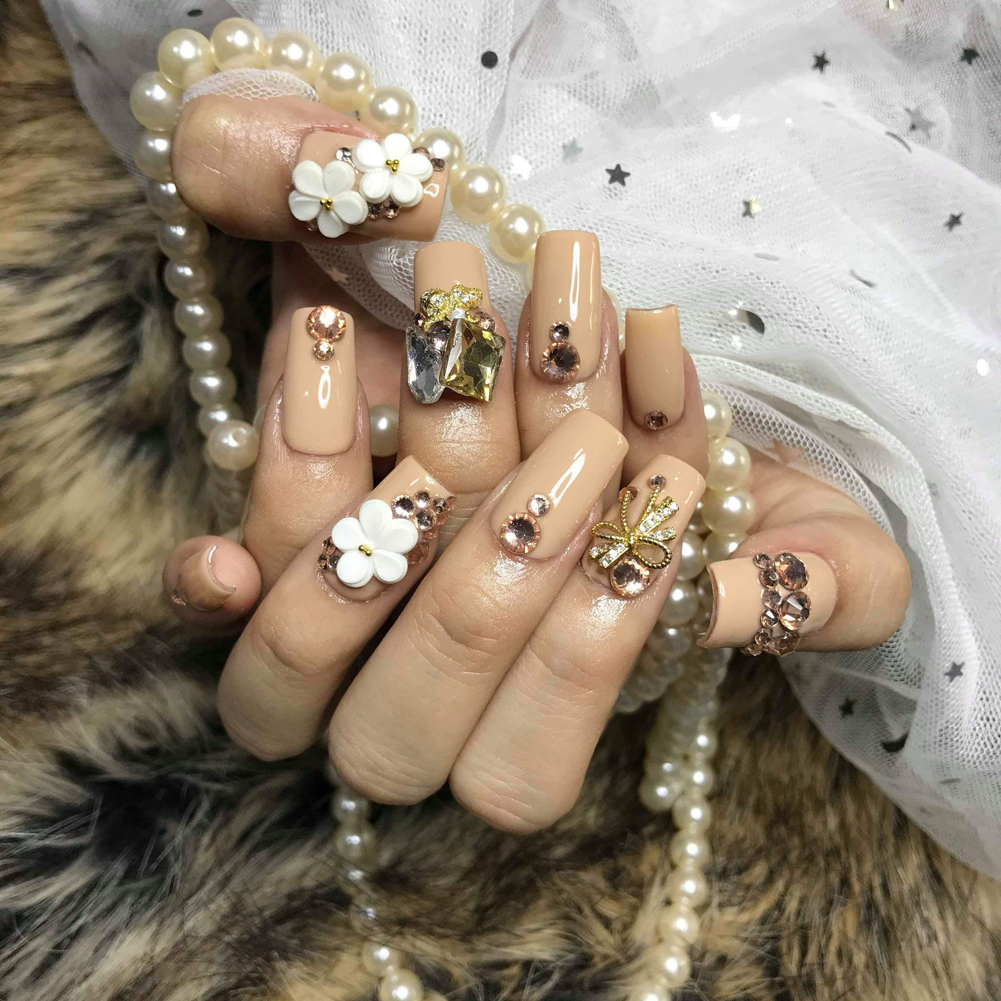 Chị em n&ocirc; nức khoe th&agrave;nh quả bộ nails ăn Tết:  - Ảnh 12.