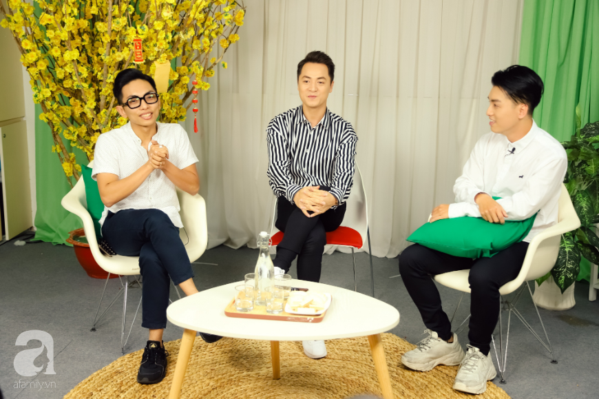 Phan Hiển lần đầu tiết lộ chuyện từng chia tay Khánh Thi, vừa quay lại thì “dính bầu” và nguyên nhân đến nay vẫn không được làm đám cưới - Ảnh 2. Phan Hiển lần đầu tiết lộ chuyện từng chia tay Khánh Thi, vừa quay lại thì “dính bầu” và nguyên nhân đến nay vẫn không được làm đám cưới - Ảnh 2.