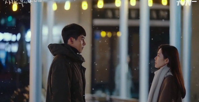 &quot;Crash Landing On You&quot;: Hyun Bin để lộ ảnh đeo nhẫn cưới, sẽ có một &quot;happy ending&quot; với Son Ye Jin? - Ảnh 8.