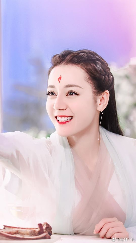 "Tam sinh tam thế Chẩm thượng thư": Douban rớt thảm hại, Địch Lệ Nhiệt Ba bị chê mắt lờ đờ, Cao Vỹ Quang lại quá già - Ảnh 3. "Tam sinh tam thế Chẩm thượng thư": Douban rớt thảm hại, Địch Lệ Nhiệt Ba bị chê mắt lờ đờ, Cao Vỹ Quang lại quá già - Ảnh 3.