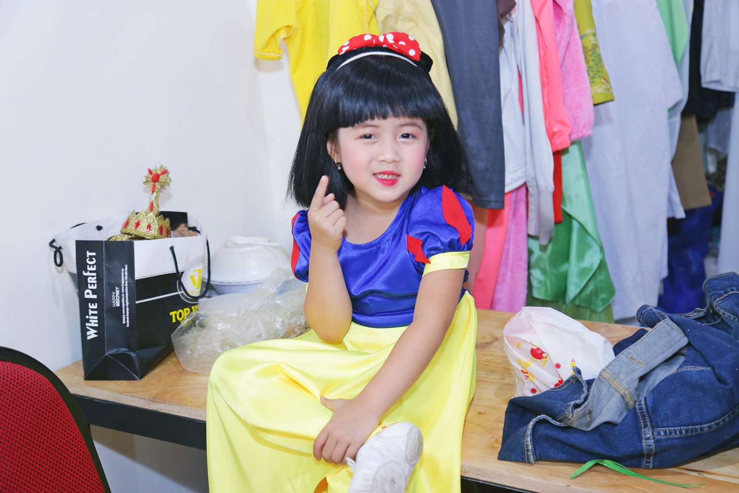 “Con gái màn ảnh” của Thu Trang: Chưa đầy mười tuổi nhưng đã góp mặt trong hàng loạt phim ăn khách - Ảnh 1.