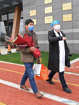Trung Quốc: Bệnh nhân nhiễm virus corona đầu tiên xuất viện - Ảnh 2.