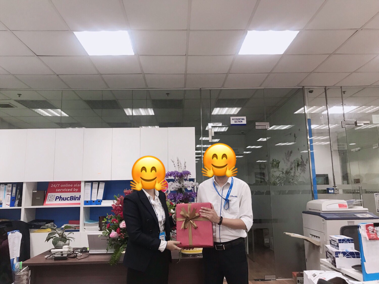 L&agrave;m thế n&agrave;o để tặng qu&agrave; Tết cho sếp m&agrave; kh&ocirc;ng bị người đời d&egrave; bỉu, cấp tr&ecirc;n vẫn vui vẻ đ&oacute;n nhận tấm ch&acirc;n t&igrave;nh?  - Ảnh 4.