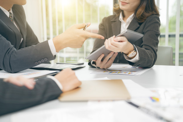 Nhân viên tài năng bị sếp đố kỵ - trường hợp tuy hiếm nhưng chị em công sở vẫn nên biết cách đề phòng - Ảnh 2. Nhân viên tài năng bị sếp đố kỵ - trường hợp tuy hiếm nhưng chị em công sở vẫn nên biết cách đề phòng - Ảnh 2.
