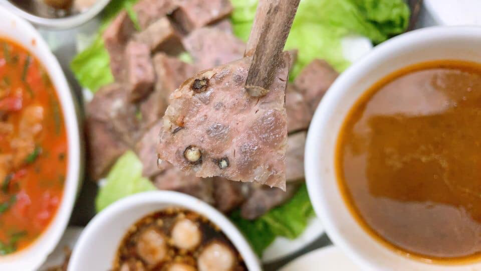 Cận Tết, loạn gi&aacute; gi&ograve; b&ecirc;, gi&ograve; g&acirc;n b&ograve;: Chỉ dẫn b&agrave; nội trợ c&aacute;ch chọn "chuẩn" kh&ocirc;ng pha tạp thịt lợn v&agrave; h&oacute;a chất tạo m&ugrave;i - Ảnh 13.