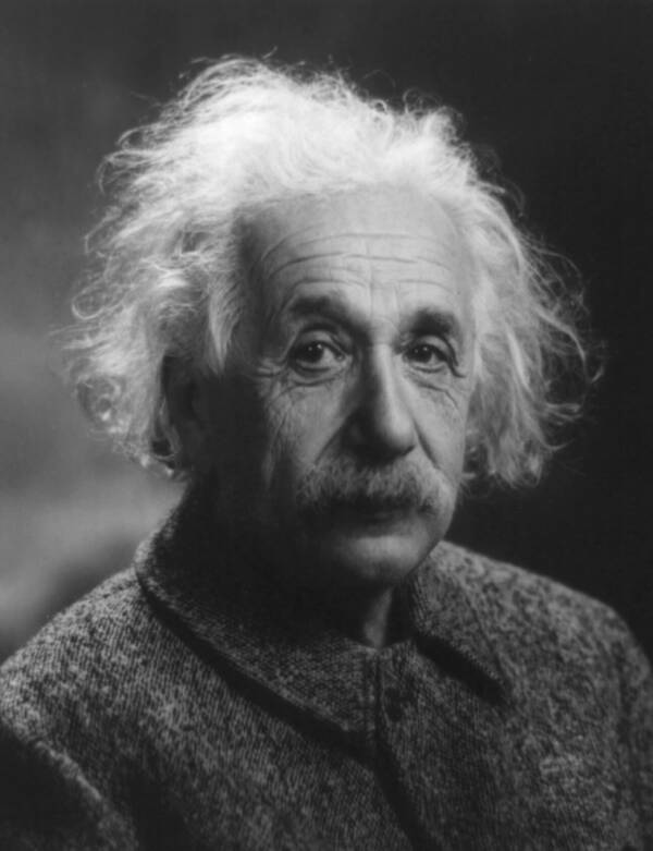 Cuộc đời khốn cùng của cháu gái nuôi thiên tài Albert Einstein: Từng nghe đồn mình là con ruột của &quot;ông nội&quot; nhưng cuối cùng chết trong nghèo khổ - Ảnh 1.