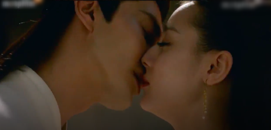 "Tam sinh tam thế Chẩm thượng thư": Cảnh hôn môi gây đỏ mặt đầu tiên của Cao Vỹ Quang - Địch Lệ Nhiệt Ba xuất hiện - Ảnh 8. "Tam sinh tam thế Chẩm thượng thư": Cảnh hôn môi gây đỏ mặt đầu tiên của Cao Vỹ Quang - Địch Lệ Nhiệt Ba xuất hiện - Ảnh 8.