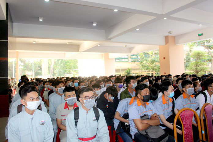 Để ph&ograve;ng dịch bệnh nCoV, một trường Đại học cho sinh vi&ecirc;n nghỉ tiếp đến hết ng&agrave;y 1/3 - Ảnh 4.