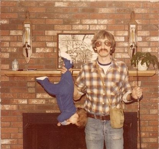 Ch&ugrave;m ảnh si&ecirc;u h&agrave;i hước: Khi bố được ph&acirc;n c&ocirc;ng tr&ocirc;ng nom v&agrave; chơi c&ugrave;ng con - Ảnh 13.