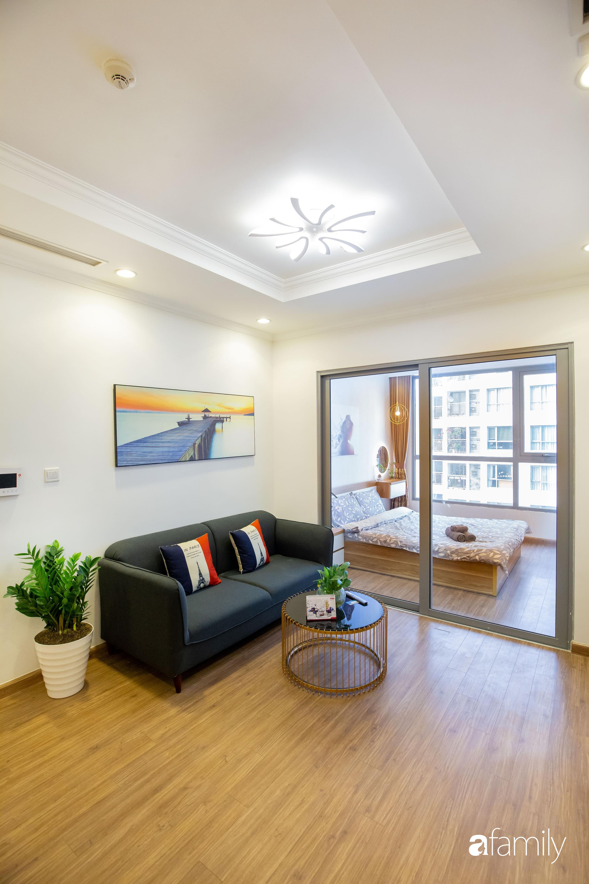 Thiết kế đơn giản với nội thất tiện nghi, căn hộ 53m2 trên tầng cao khiến nhiều người ao ước sở hữu ở Hà Nội - Ảnh 4.