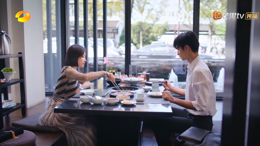 "Trạm kế tiếp l&agrave; hạnh ph&uacute;c": Tống Thiến c&oacute; thai phải cưới chạy bầu với bạn trai U40 - Ảnh 4.