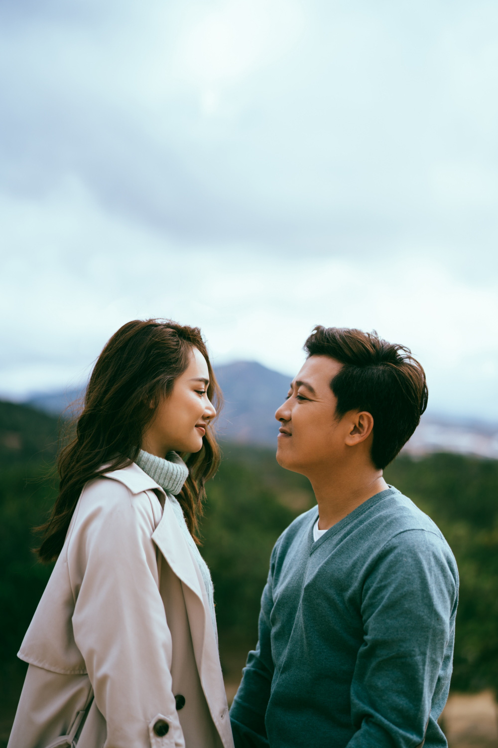Ngọt ngào bên nhau trong ngày Valentine, Trường Giang và Nhã Phương lần đầu tiết lộ cuộc sống đời thường giản dị đến bất ngờ - Ảnh 3. Ngọt ngào bên nhau trong ngày Valentine, Trường Giang và Nhã Phương lần đầu tiết lộ cuộc sống đời thường giản dị đến bất ngờ - Ảnh 3.