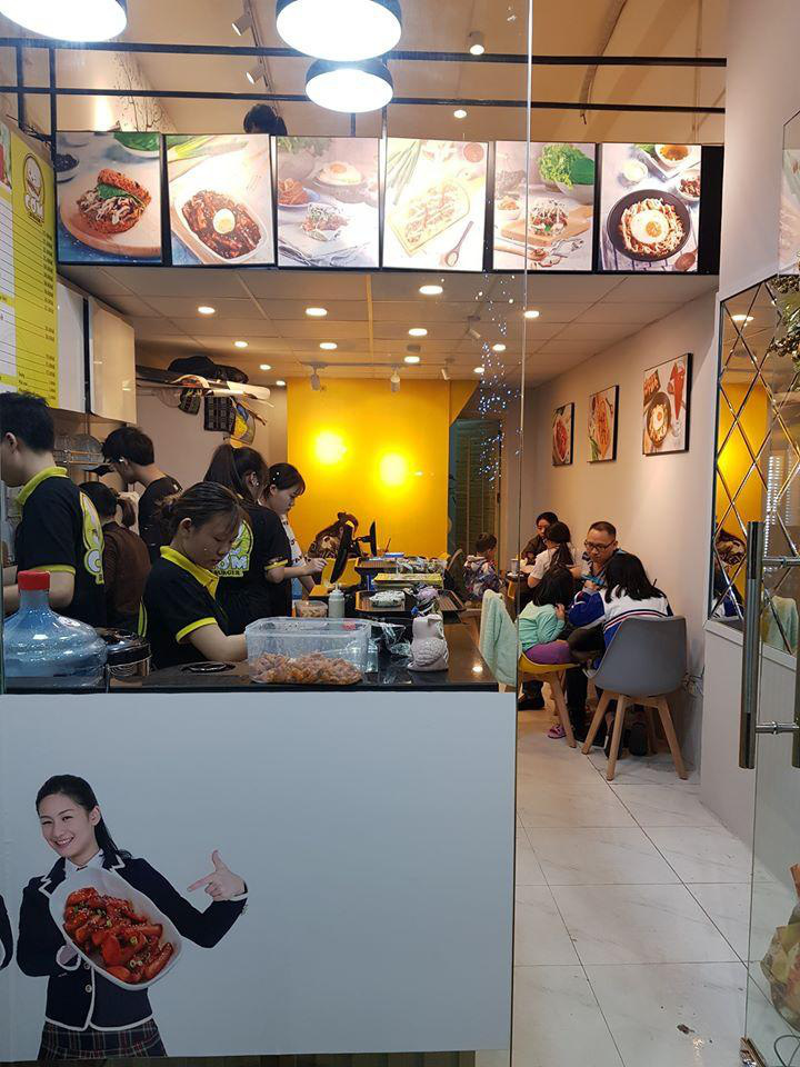 Thương hiệu Hàn Quốc Cơm Burger thực hiện chuỗi hành động thiết thực phòng dịch Corona - Ảnh 3. Thương hiệu Hàn Quốc Cơm Burger thực hiện chuỗi hành động thiết thực phòng dịch Corona - Ảnh 3.