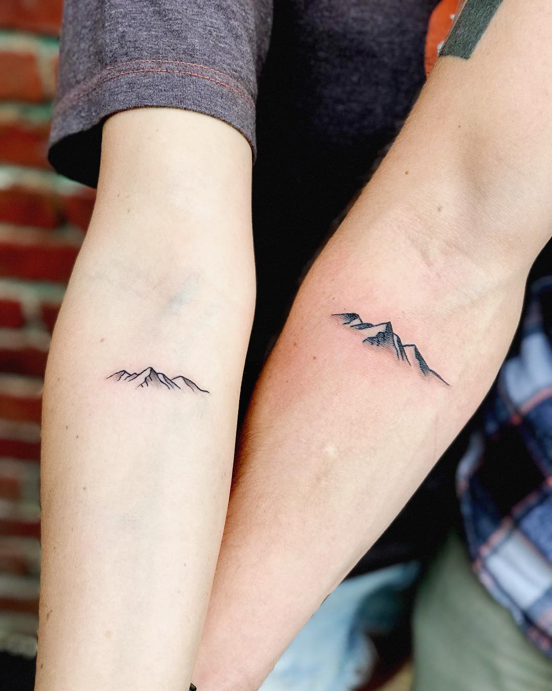 Hình xăm mặt trời: Ý nghĩa, Mẫu tattoo đẹp cho nam nữ - ALONGWALKER