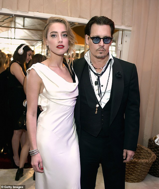 Truyền thông công bố ghi âm cuộc nói chuyện giữa Johnny Depp và vợ cũ, Amber Heard lộ bản chất cáo già khi nói: &quot;Để xem bao nhiêu người tin anh&quot;  - Ảnh 3.