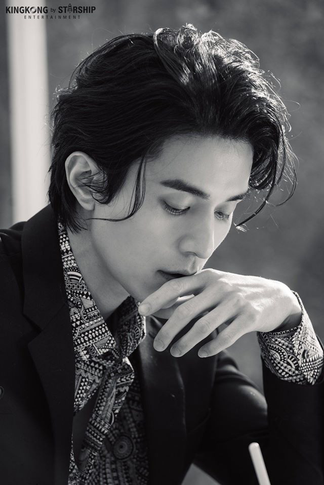 Hé lộ loạt ảnh hậu trường đẹp trai hết phần thiên hạ của &quot;thần chết U40&quot; Lee Dong Wook - Ảnh 4.