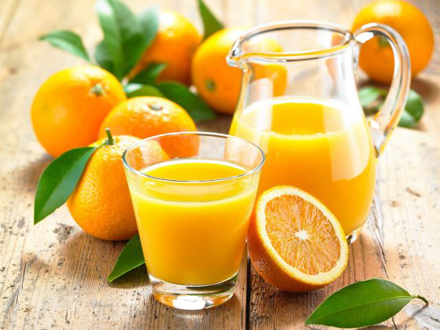 Tùy tiện sử dụng vitamin C để phòng ngừa được virus corona: Chuyên gia khẳng định rất nguy hiểm - Ảnh 2.