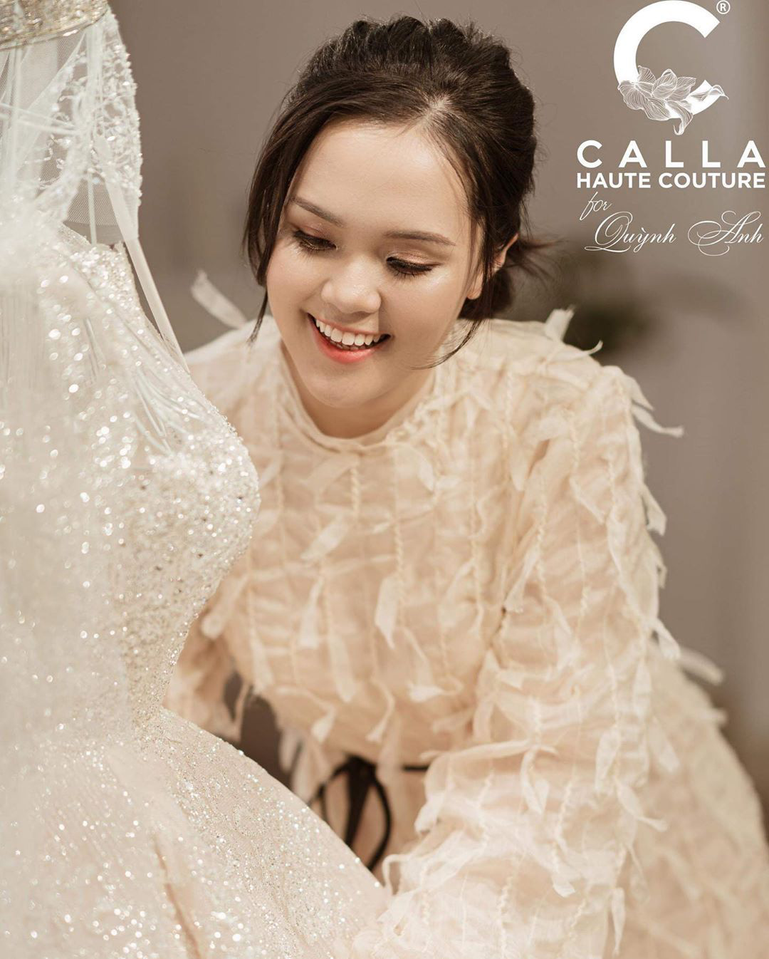 Đâu chỉ váy cưới giày cưới của cô dâu Quỳnh Anh cũng không phải dạng vừa   Văn Hóa